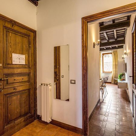 Elegant Apartment Behind The Colosseum Rome Exterior photo