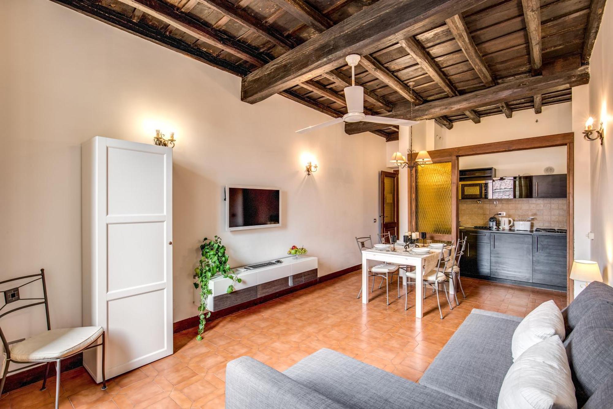 Elegant Apartment Behind The Colosseum Rome Exterior photo